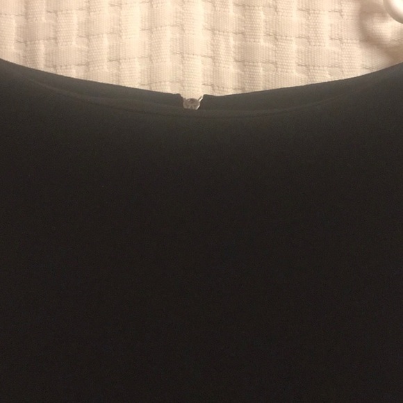 Embellished Ann‎ Taylor Loft  top size Petite xs black top blouse short sleeve - Picture 3 of 7